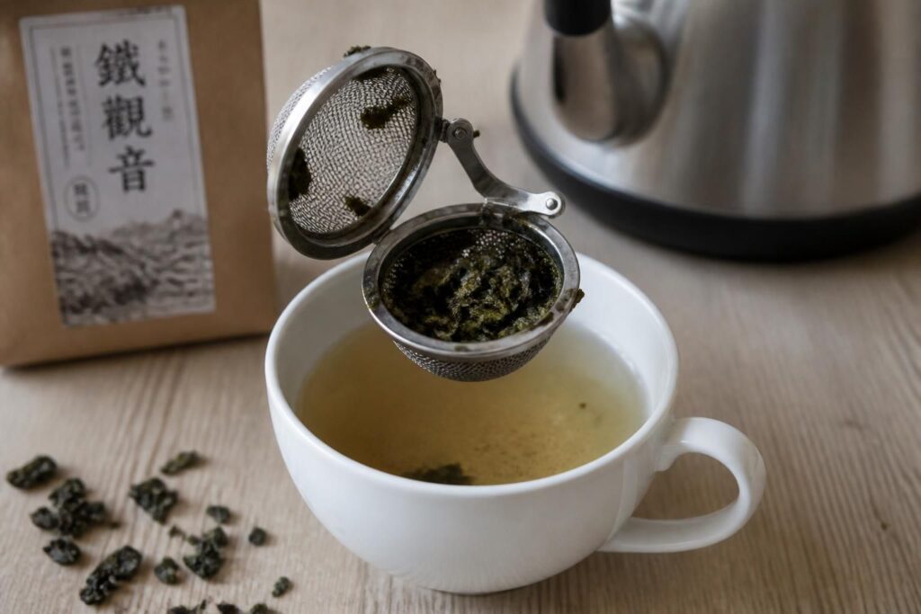 découvrez les raisons pour lesquelles votre boule à thé n'infuse pas correctement et comment optimiser l'infusion pour une tasse parfaite.